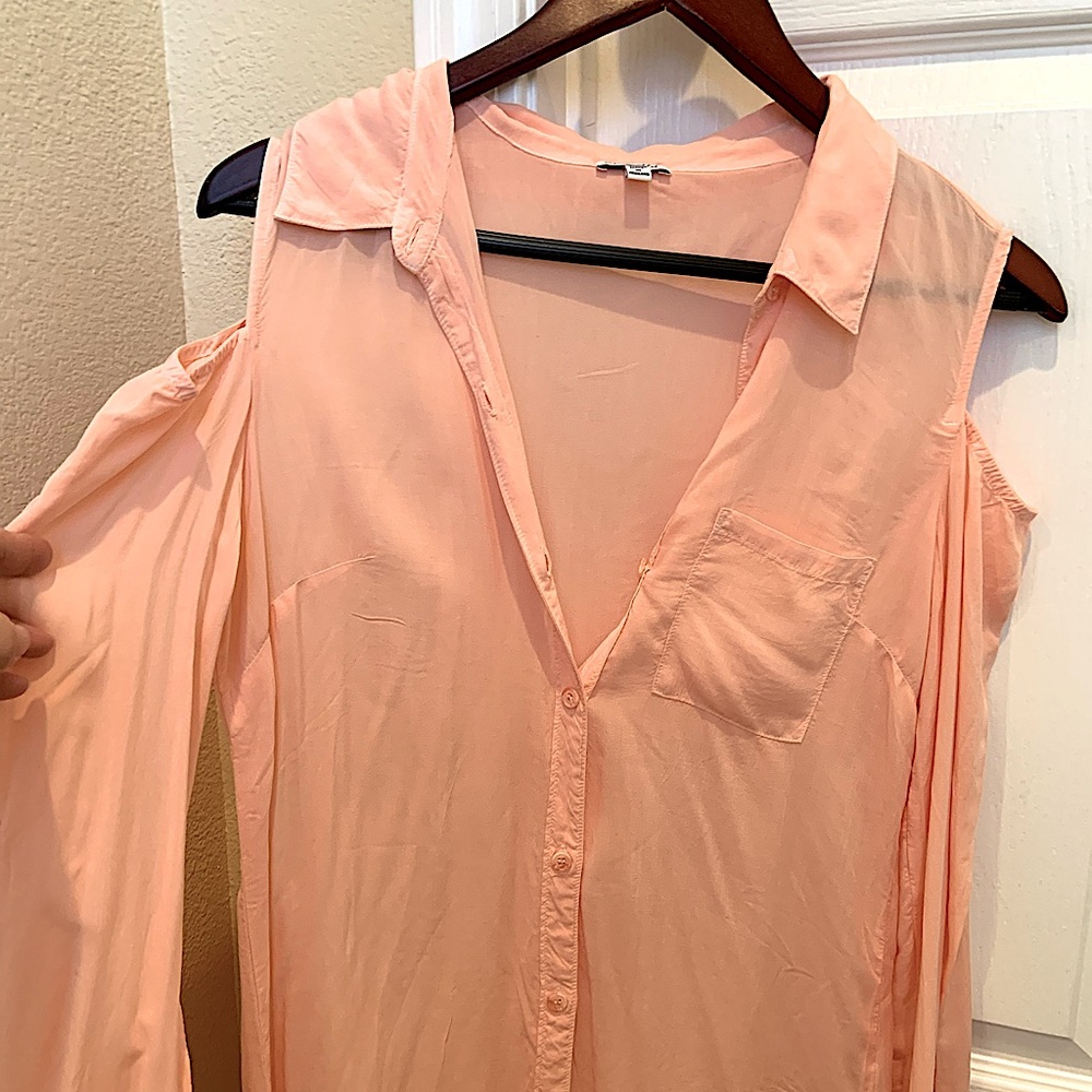 Splendid Button down shirt shoulder Cut Out